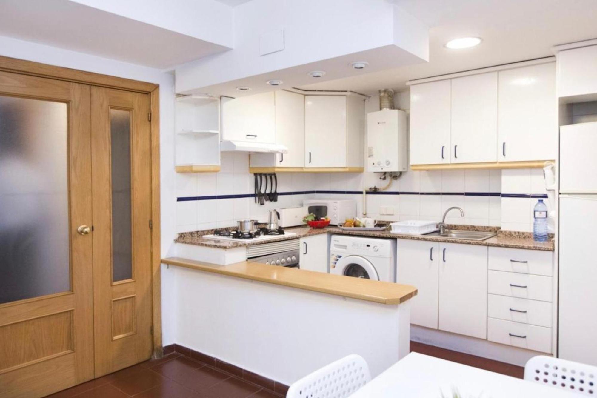 Elegant Flat In 56 M² Parking Included Valenza