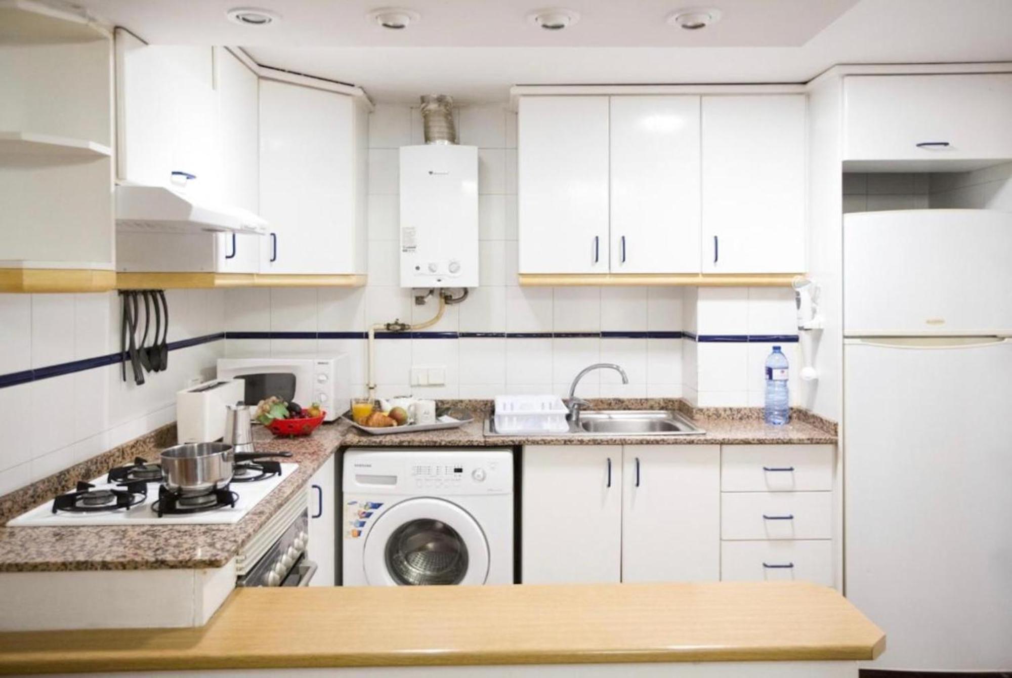 Elegant Flat In 56 M² Parking Included Valenza